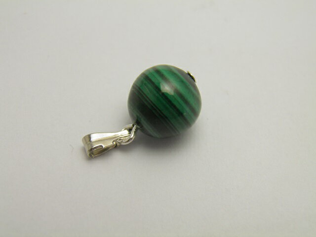 マラカイト 丸玉ペンダントトップ 10mm 天然石 風水 パワーストーン プチギフト 転勤 退職 お礼 母の日 敬老の日 ギフト / インペリアルオーラ おしゃれ かわいい オシャレ 可愛い プレゼント ギフト 贈り物