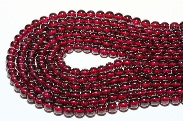 ガーネット (柘榴石) 6mm玉 ビーズ 一連 天然石 パワーストーン / インペリアルオーラ おしゃれ かわいい オシャレ 可愛い プレゼント ギフト 贈り物