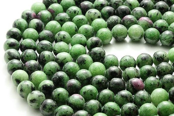 ルビーインゾイサイト 8mm 一連 手作りにオススメ!天然石 パワーストーン / インペリアルオーラ おしゃれ かわいい オシャレ 可愛い プレゼント ギフト ...