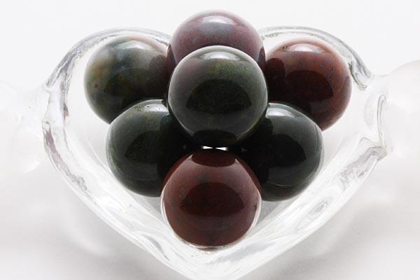 【置き石】丸玉 12mm ブラッドストーン 穴なし 一粒売り パワーストーン / インペリアルオーラ おしゃれ かわいい オシャレ 可愛い プレゼント ギフト 贈り物