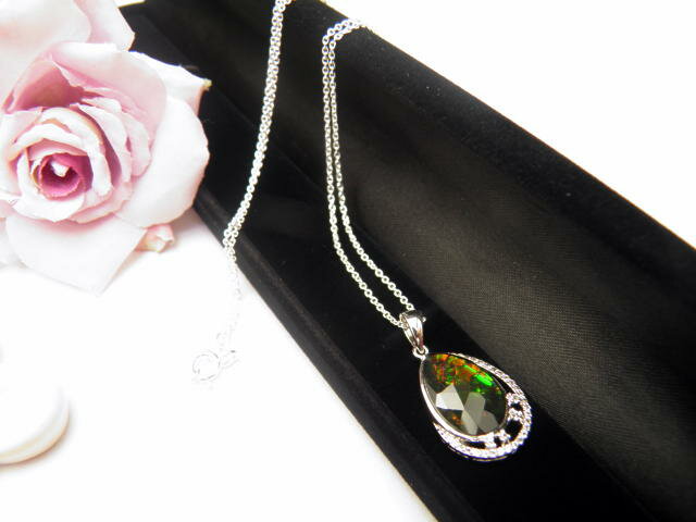 【ペンダントトップ】 デザインPT ネックレス アンモライト SV925 ペアシェイプ 27×15mm プチギフト 転勤 退職 お礼 母の日 敬老の日 ギフト ...