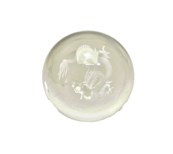 【彫刻置物】丸玉 人工水晶 龍(レーザー彫刻) 約50mm No2 風水 パワーストーン プチギフト 転勤 退職 お礼 母の日 敬老の日 ギフト / インペリア...