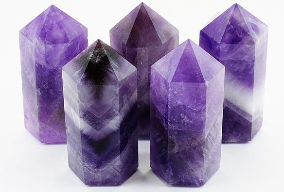 ポイント アメジスト/紫水晶(Amethyst)/誠実/心の平和/邪気の予防/恋愛成就/お守り 1個売り 置物 天然石 パワーストーン / インペリアルオーラ ...