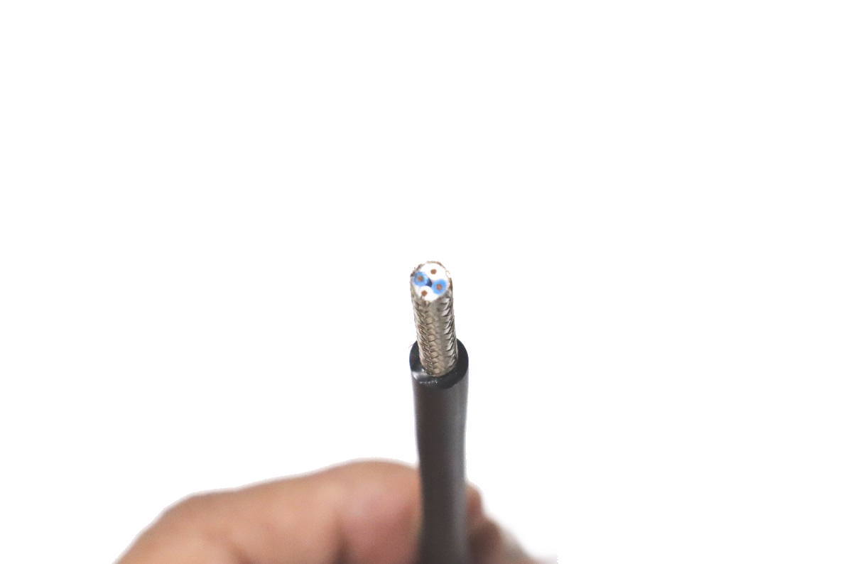 CANARE��L-4E6S BK�����ʥ졡�ޥ��������֥롡�᡼������� �ʥ᡼�ȥ����ˡ�PA�������֤Υ����֥�