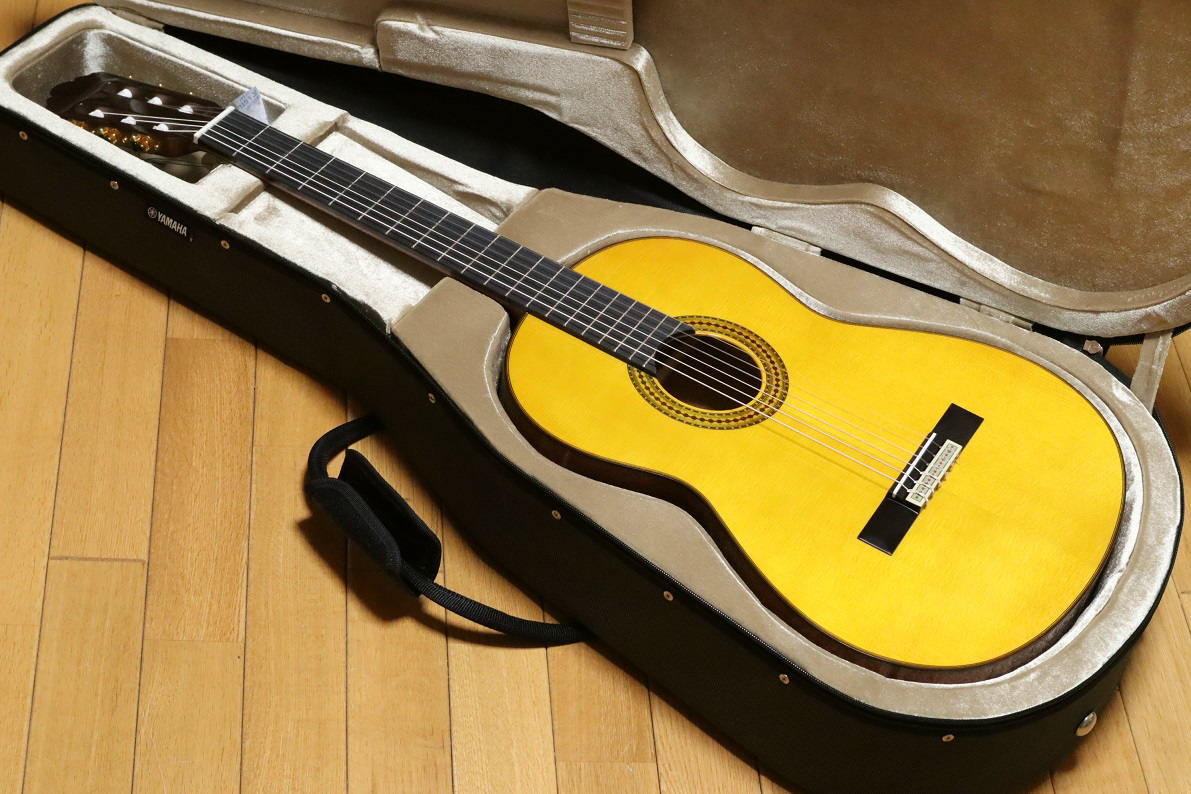 YAMAHA　GC12S ヤマハ　クラシックギター　オール単板モデル