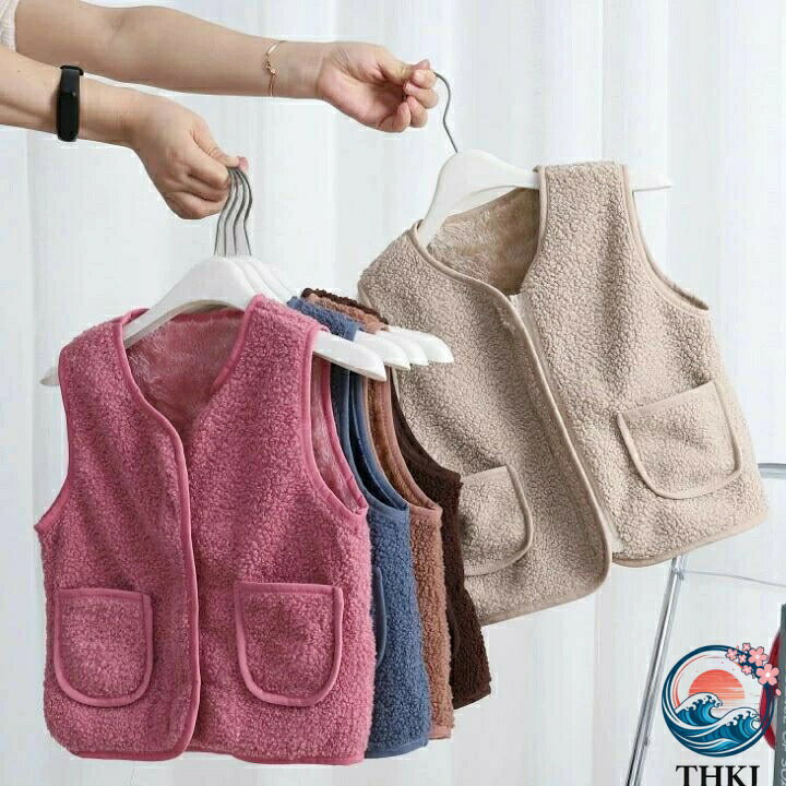 aragokの【全品5%ポイント】ベスト インナー 裏起毛 子供用 トップス 長袖 防寒 無地 ゆったり 秋冬 キッズ 選べる8色 ボアベスト 80-150 ジュニア ポケット｜アングル2