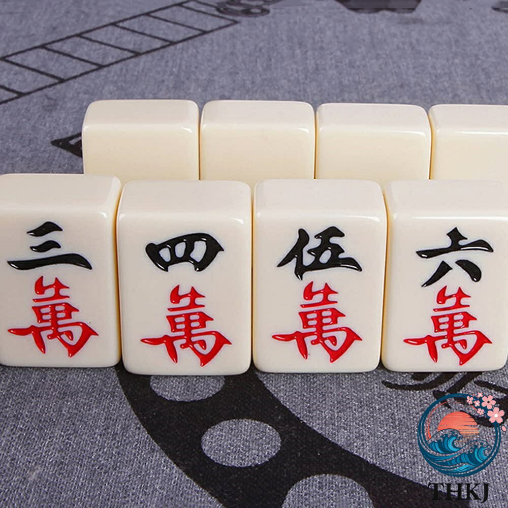 aragokの【全品5%ポイント】マージャン牌 麻雀牌 中国の麻雀 手打ち 麻雀セット 携帯便利 カードゲーム サイコロ 家庭用 旅行用 卓上ゲーム 収納ケース付き｜アングル3