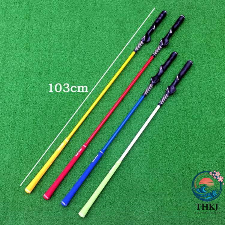 【 82cm 103cm 】【室内・屋外問わず練習できるゴルフ用スイングトレーナー。】【2WAYバランスなので重い方での素振りでスイングスピードアップに！】ストレッチや練習前のアップにもおすすめです。重量があるため、身体をほぐすにはもってこいです。数回素振りをするだけで程よく筋肉が伸びて体があたたまります。 サイズ82cm 103cmサイズについての説明82cm 103cm※サイズ表の実寸法は商品によって1-3cm程度の誤差がある場合がございます。素材ラバー プラスチック色レッド イエロー ブルー ホワイト備考 ●サイズ詳細等の測り方はスタッフ間で統一、徹底はしておりますが、実寸は商品によって若干の誤差(1cm〜3cm )がある場合がございますので、予めご了承ください。●製造ロットにより、細部形状の違いや、同色でも色味に多少の誤差が生じます。●パッケージは改良のため予告なく仕様を変更する場合があります。▼商品の色は、撮影時の光や、お客様のモニターの色具合などにより、実際の商品と異なる場合がございます。あらかじめ、ご了承ください。▼生地の特性上、やや匂いが強く感じられるものもございます。数日のご使用や陰干しなどで気になる匂いはほとんど感じられなくなります。▼同じ商品でも生産時期により形やサイズ、カラーに多少の誤差が生じる場合もございます。▼他店舗でも在庫を共有して販売をしている為、受注後欠品となる場合もございます。予め、ご了承お願い申し上げます。▼出荷前に全て検品を行っておりますが、万が一商品に不具合があった場合は、お問い合わせフォームまたはメールよりご連絡頂けます様お願い申し上げます。速やかに対応致しますのでご安心ください。 指定された配送時間は承っておりません。【コロコロショップ】
