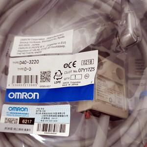 新品【 ★送料無料 】10個入りセット OMRON オムロン D4C-3220 用リミットスイッチ【6ヶ月保証】
