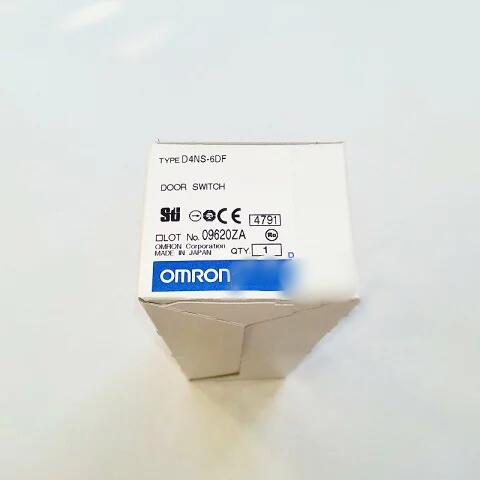 【新品★送料無料】OMRON オムロン D4NS-6DF 用セーフティドアスイッチ【6ヶ月保証】
