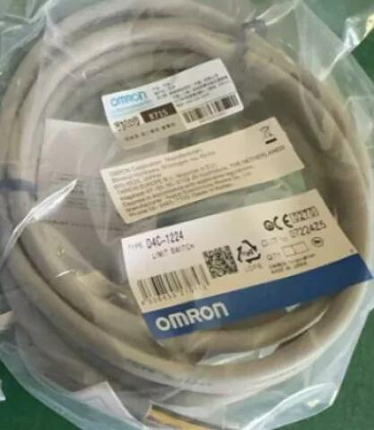 【新品★送料無料】10個セット OMRON オムロン D4C-1224 リミットスイッチ【6ヶ月保証】