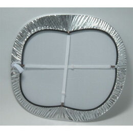 2本の伸縮できるストラップにより、丸型・楕円形などに変形可能