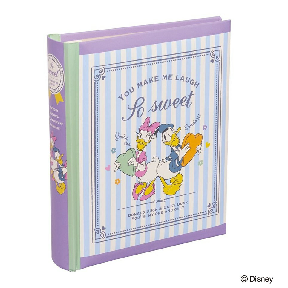 棚にも収まりやすいサイズ感でたっぷり写真が収納できるL判の写真がきちっと入り、写真を全部入れた時にも重くなり過ぎません。見開き4枚のレイアウトが見やすいと好評の背丸2段アルバムです。