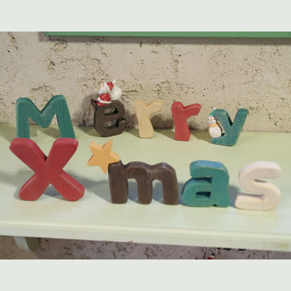 【クリスマスオーナメント】「フローノエル」〜Meery X'mas〜（マグネットつきクリスマス・アルファベット木製オーナメント　ガーランド）【楽ギフ_包装】【楽ギフ_メッセ入力】