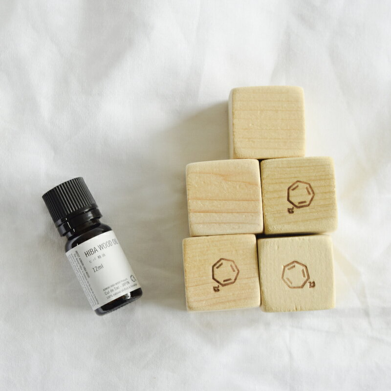 【海外出荷不可】Cul de Sac(カルデサック)ヒバブロック+ヒバ精油“HIBA BLOCKS + HIBA WOOD OIL” cj0067-mm