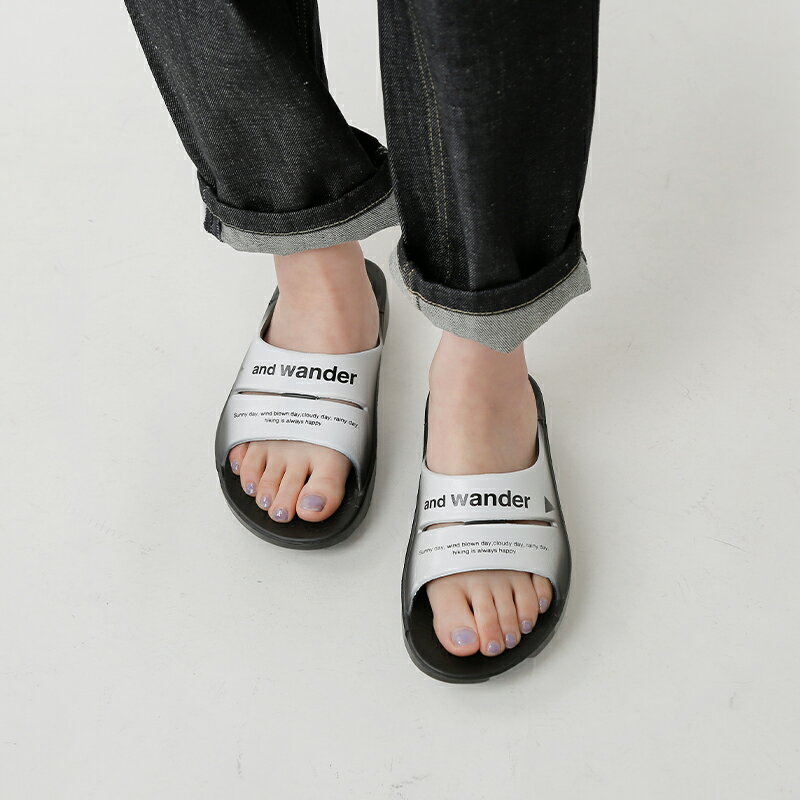 and wander(アンドワンダー)×OOFOS(ウーフォス) リカバリーサンダル “oofos × and wander OOahh recovery sandal” 574-4978309-kk 2024ss新作 レディース【サイズ交換初回無料】【クーポン対象】