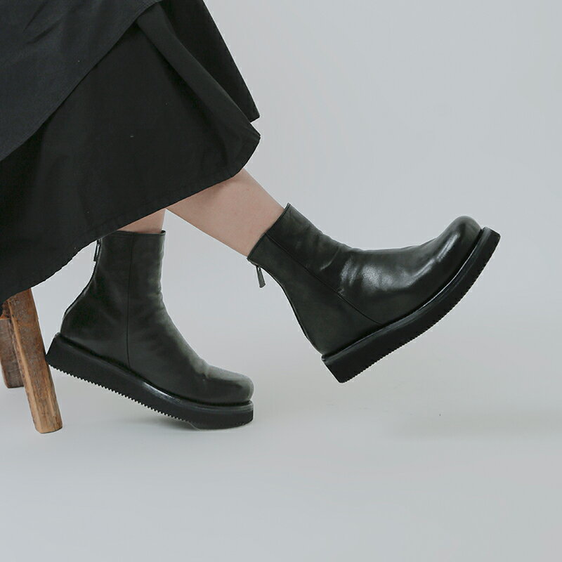 Portaille ポルタユ ホース レザー ビブラム ソール ドレープ ショート ブーツ f37-l4blr271-rf 2024aw新作 レディース【サイズ交換初回無料】