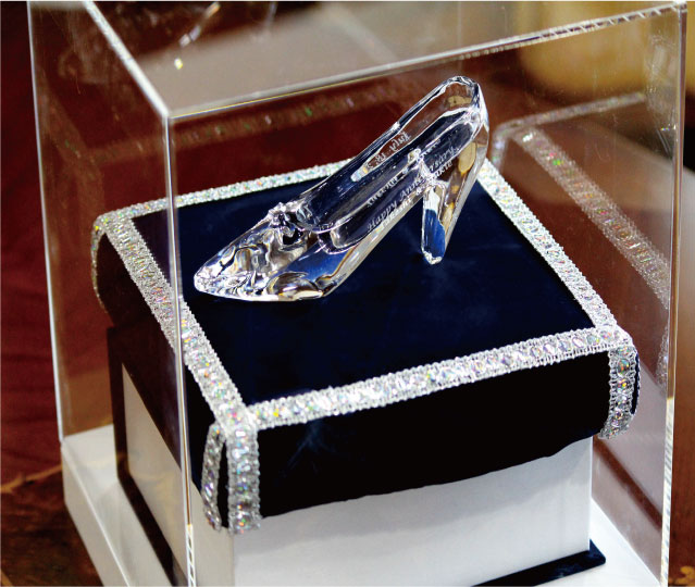 最適な材料 ガラスの靴専用ディスプレイケース ガラス靴 ショーケース ガラスのくつ シンデレラ プロポーズ ギフト 誕生日 プレゼント 結婚式 結婚記念日 記念日 贈り物 女性 彼女 妻 ディズニー Exitussistemas Com Br