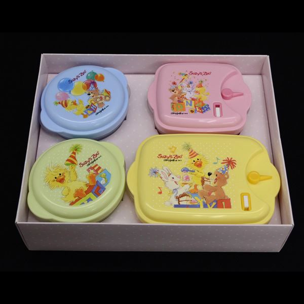 【スーパーSALE】【Suzys Zoo】◆【キッチン】スージーズー/レンジ保存容器(4個)SZ-112コレクション スージーズー【ギフト】【未使用】