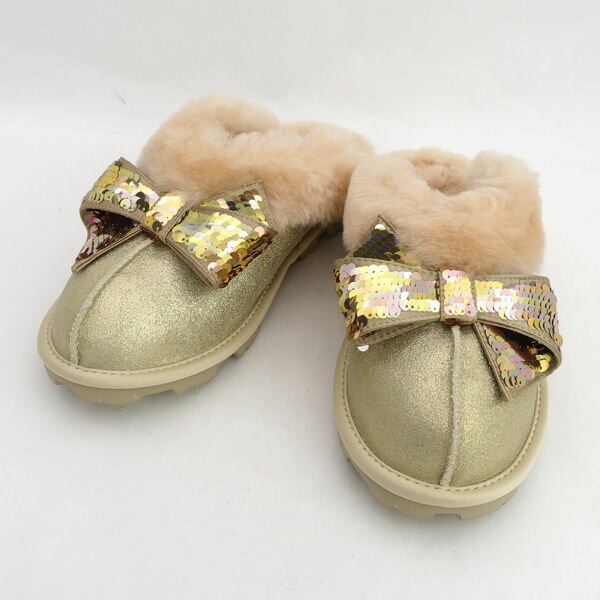 UGG / アグ ◆W COQUETTE/コケット/スリッパ/リボン/ゴールドカラー/24cm 1098329 【レディース/ガールズ/LADY/女性/婦人】【靴/クツ/シューズ/SHOES】 レディースファッション【中古】