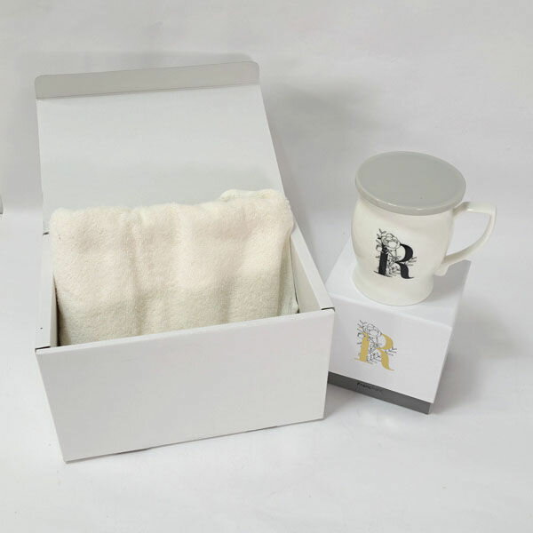 FRANCFRANC ◆【洋食器】フランフラン/イニシャルマグ&タオルセット ギフト【未使用】