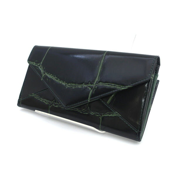 C, D, T, R, W - 【スーパーSALE】REAL MIND ◆長財布/かぶせ/レザー/牛革/型押し/ブラック×グリーン 230154 【財布/サイフ/ウォレット/wallet/コイン】 レディースファッション【中古】