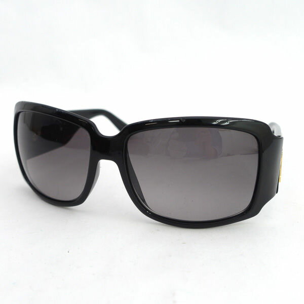 FENDI - FENDI / フェンディ ■サングラス プラスチック ブラック FS498 【サングラス/メガネ/眼鏡】 ブランド【中古】