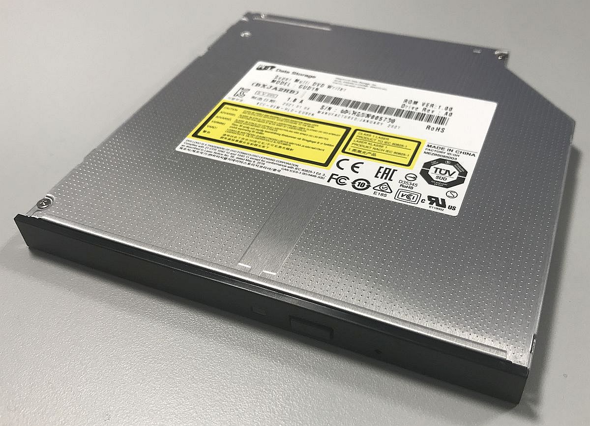 【新品】HLDS 日立LG DVDスーパーマルチドライブ ウルトラスリム 9.5mm厚 SATA接続 内蔵型 GUD1N