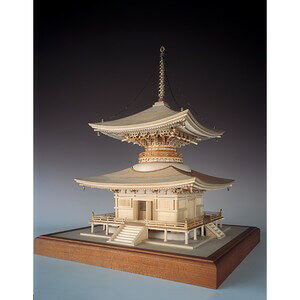 品名：木製建築模型 1/50 石山寺 多宝塔完成寸法（約）：全幅：310mm 奥行：310mm 全高：375mm製作参考時間（約）：50時間難易度：★★★☆☆ 3琵琶湖瀬田川の西岸にあり、建久5年(1194) 源頼朝の寄進により建立されたと伝えられる最古最美の多宝塔です。最新の木工技術とレーザー加工により、高精度な部品を組み立てやすく構成。木の自然な色で優美な気品ある建物を表現できます。木製レーザー部品31種、木製部品61種、金属部品14種材質：ヒノキ等の天然木、金属（ソフトメタル、エッチング等）付属品：カラー組立説明書完成重量：1,400g※塗料はキットに含まれておりません。＜メーカー商品HP＞www.woodyjoe.com/478※外部URLです。JAN(EAN)コード：4560134352247沖縄県と一部離島へはお届けできません。