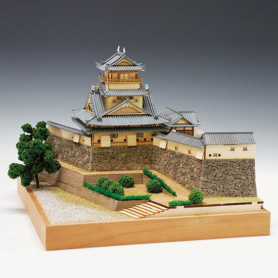 ウッディジョー木製建築模型1/150高知城