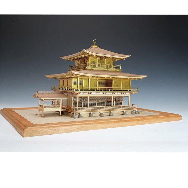 アークオアシス 楽天市場店のウッディジョー 木造建築模型 1/75 鹿苑寺 金閣 ゴールド仕様｜アングル2