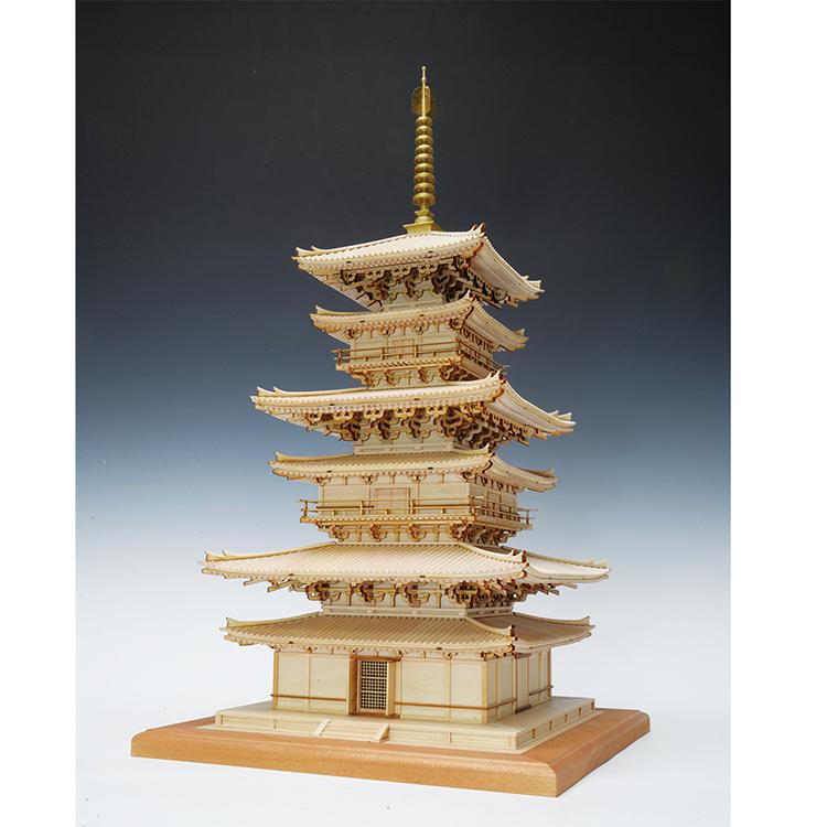 ウッディジョー木製建築模型1/75薬師寺東塔 改良版 2