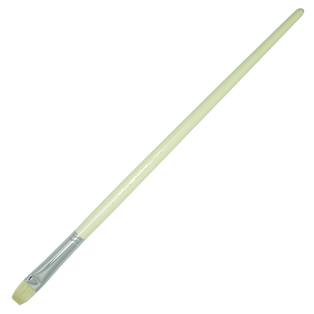 HKの姉妹品として、入念な製法で造られた短鋒型の筆です。コシの強さは抜群で、荒々しいタッチの描法に適しています。穂先の種類・形状 ： ショートブライト規格・号数・No ： 16号穂先サイズ（約、穂幅×穂丈） ： 13.5×19mm全長（約） ： 32cm主な用途 ： 油彩画素材 ： ブタ毛筆の固さ ： かたい絵具の含み ： よわいその他 ： セット内容 ： ※号数は業界規格では無いため、同じ製品のサイズ比較（大小）のみにお使いいただけます。商品が違えば、同じ号数でも筆穂先のサイズは異なります。※筆の固さと絵具の含みは、名村大成堂製品中のおおよその比較です。※商品画像は、同シリーズ別号数の筆を代表画像（代替画像）として掲載をしている場合があります。また、メーカーの仕様変更により、予告なく筆のデザインが変更される場合があります。＜メーカー公式商品HP＞www.namura-tsd.co.jp/namura-hb/＜メーカー公式HP＞www.namura-tsd.co.jp/JAN(EAN)コード：4943668205164沖縄県と一部離島へはお届けできません。