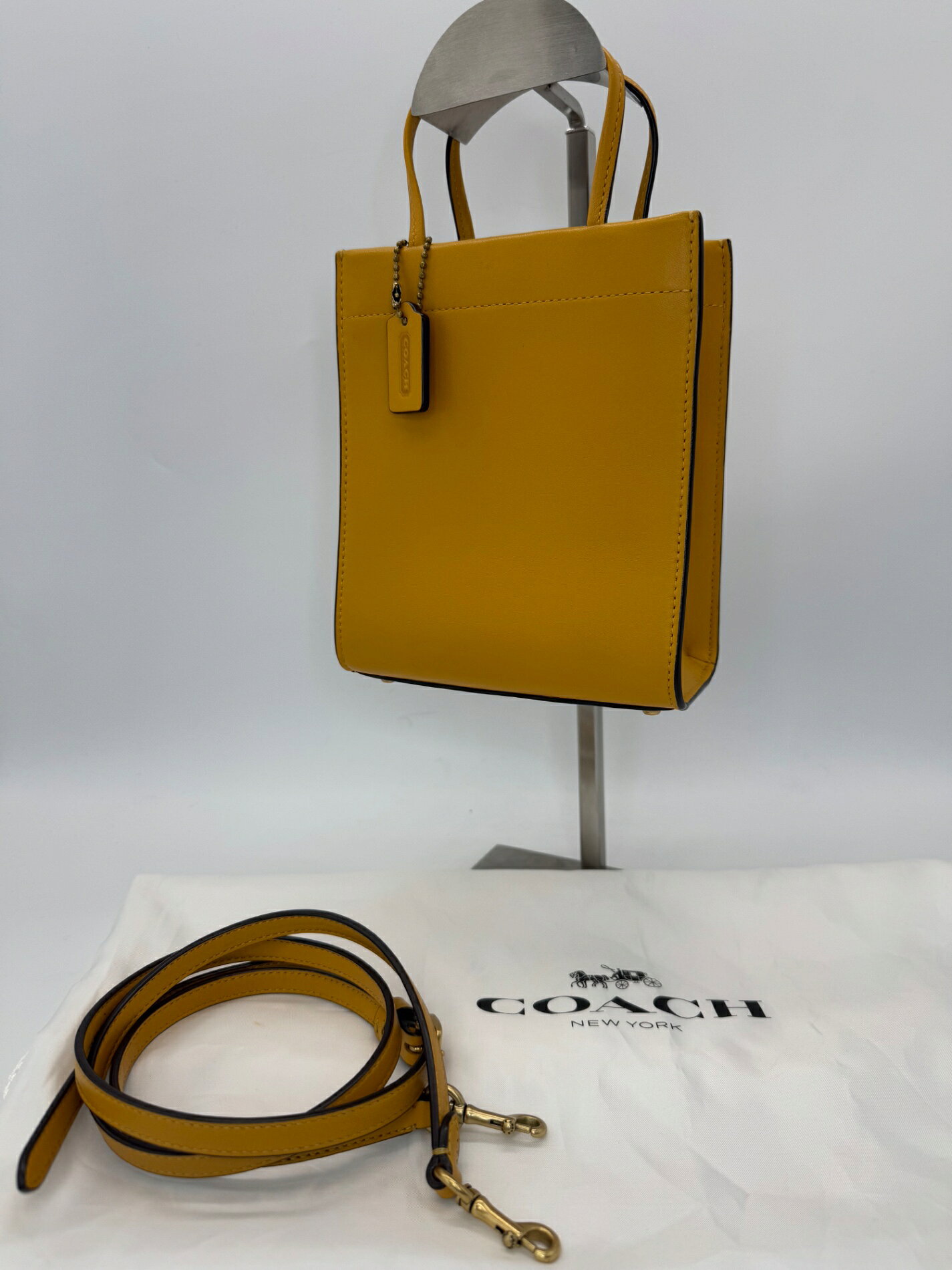 楽天市場】coach ショルダーバッグ（アクセサリーポーチ｜レディース