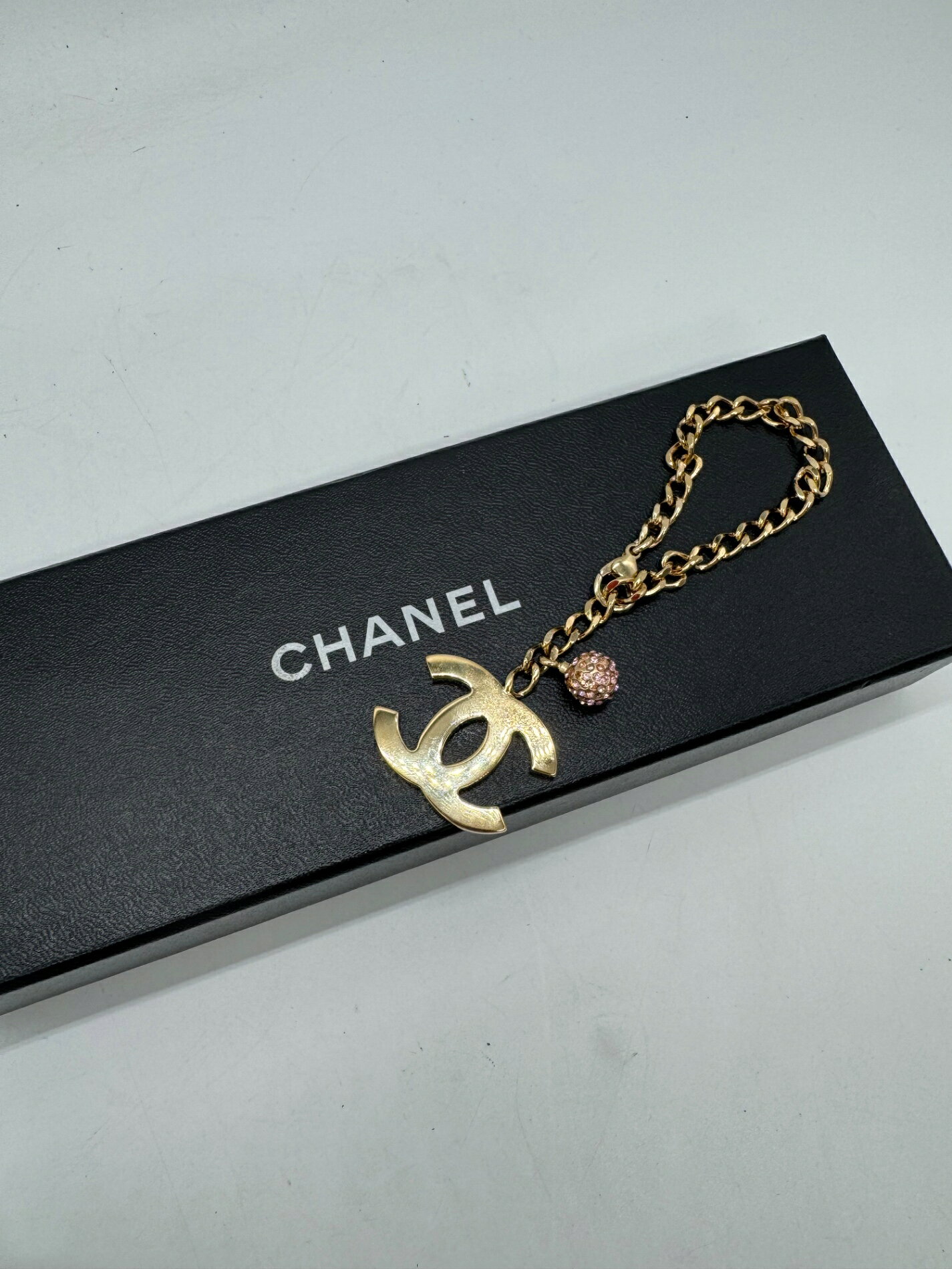 楽天市場】chanel バッグ（バッグチャーム｜バッグ用アクセサリー