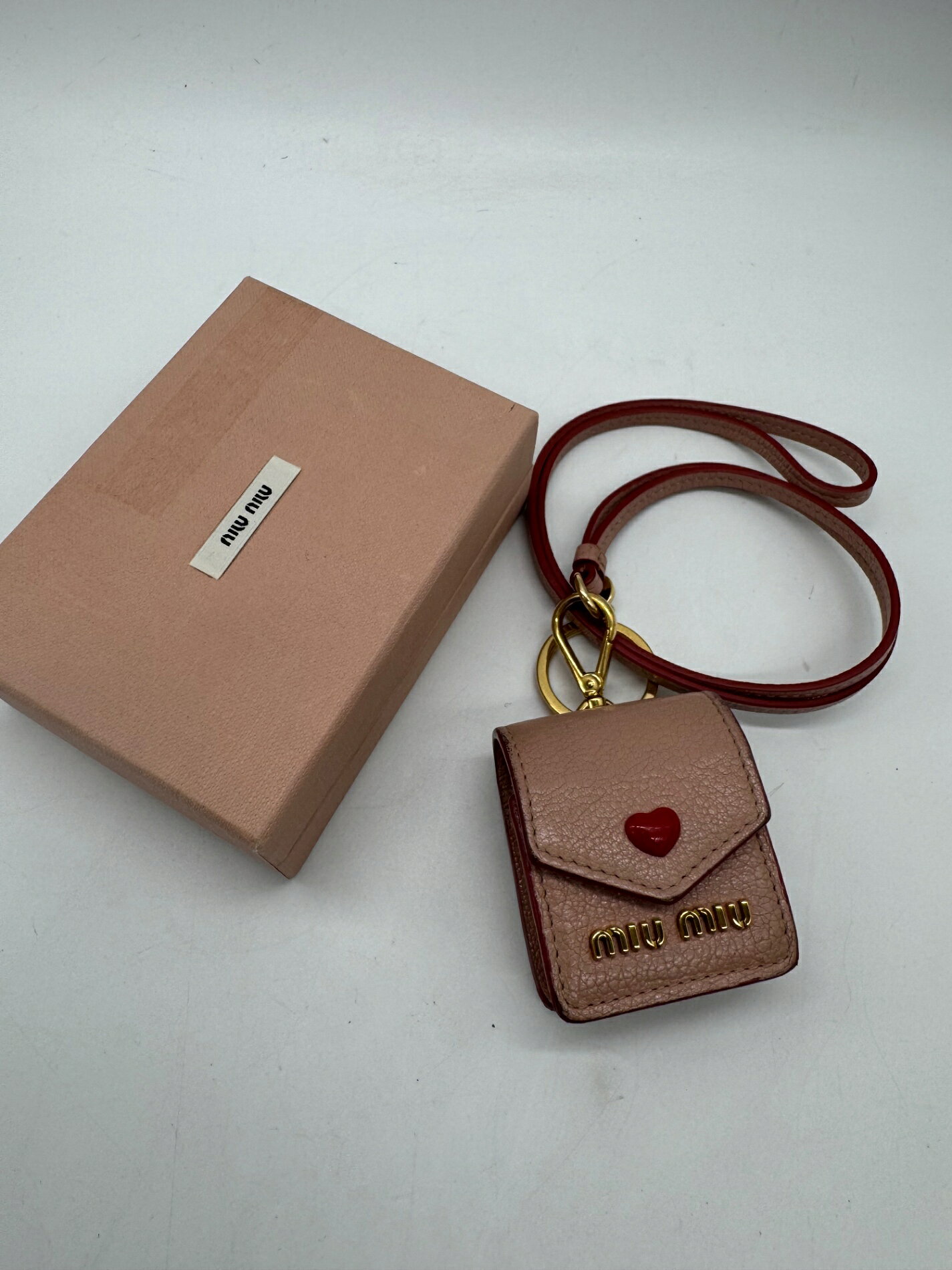 楽天市場】miumiu airpodsの通販