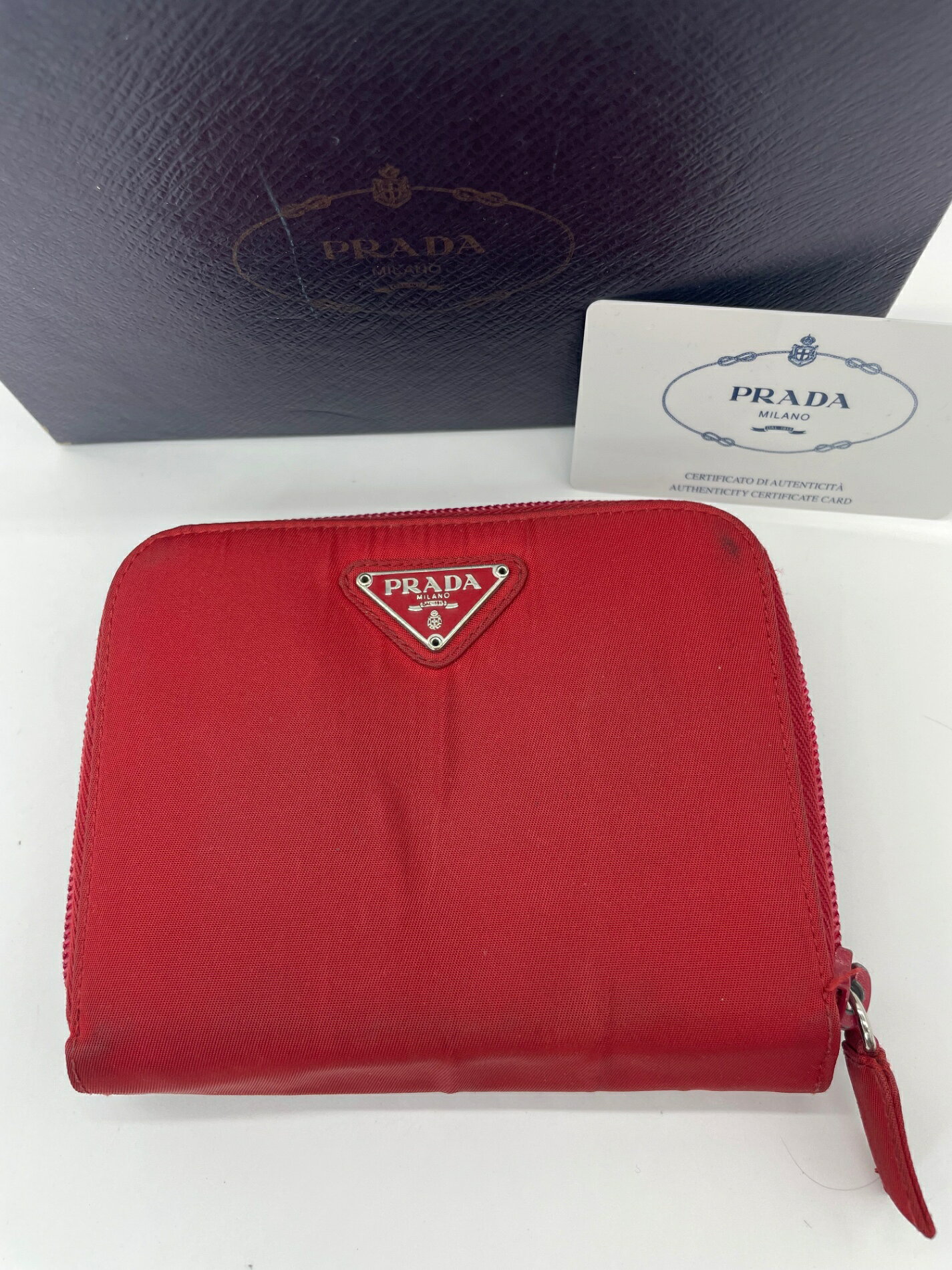 楽天市場】プラダ 二つ折り 財布 ナイロン×レザーの通販
