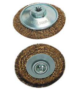 サイズ(mm)：85。金属のサビ落し、塗装の下地処理、バリ取など。ワイヤーは鋼線を真鍮メッキしています。（ジスクグラインダー用）