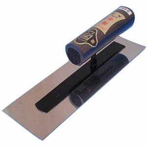 プロ用の本焼の角鏝です。本職の方に自信を持ってお勧めする逸品です。厚みが0.3mmと0.5mmの2種類ございます。お選びください。※こちらの商品は受注生産品のため、納期が2～10日間程掛かります。商品によっては1～2ヶ月程度かかる場合がございます。お急ぎの場合は納期をご確認ください。受注生産品のためご注文受付後のキャンセルはできません。ご了承ください。※画像はステン0.3×240mmです。