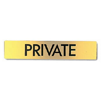 仕様両面テープ文字内容：PRIVATE材質：真鍮サイズ：200m/m×40m/m×1t色(カラー)：ゴールド※メーカー取寄せ商品のため、お届けまで3～5日ほどお時間を頂く場合がございます。※ご注文後のキャンセル、返品はできません。メーカーからの取寄せ商品のため、お客様都合によるご注文後のキャンセル、返品、交換はできません。受注後にメーカー在庫を確認いたします。万一、メーカーにて欠品や廃番の場合は商品をご用意できない場合がございます。その場合は、メールにてご連絡させて頂きますので、ご注文後、当店から届くメールを必ずご確認宜しくお願い致します。ご注文はキャンセルさせて頂くことがございますので、予めご了承お願い致します。