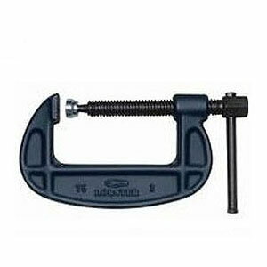 エビのこだわりmade in JAPAN !!【特徴】●社従来品より、約35%プライスダウン ●強度等の品質は従来品（Bタイプ）と同等●豊富なサイズバリエーション（全8サイズ）●皿の取付け可能・・・専用部品（皿セット）にて、ユーザー様で皿の取付け可能●本体カラー：ダークブルー【仕様】●サイズ(mm)：200●最大口開きA(mm)：203.5●アゴの深さD(mm)：99●皿振り角度(°：12●重量(g)：3900※使用上のご注意：・吊り具として使用しないでください。・足場等の接続や、ものに取り付けて足場代わりに使用しないでください。・確実に締付けてください。・ハンマー等で叩いて衝撃を与えないでください。・パイプ等を継ぎ足して使用しないでください。・テーパーまたは勾配のついた加工物の締付けは、滑りやすいので、特に注意して作業してください。メーカーからの取寄せ商品のため、お客様都合によるご注文後のキャンセル、返品、交換はできません。受注後にメーカー在庫を確認いたします。万一、メーカーにて欠品や廃番の場合は商品をご用意できない場合がございます。その場合は、メールにてご連絡させて頂きますので、ご注文後、当店から届くメールを必ずご確認宜しくお願い致します。ご注文はキャンセルさせて頂くことがございますので、予めご了承お願い致します。