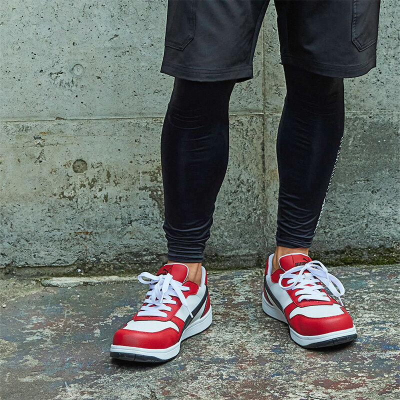 安全靴 フロントコート ローカット レッド 26.5cm 靴下 ソックス付 PUMA(プーマ) 64.208.0