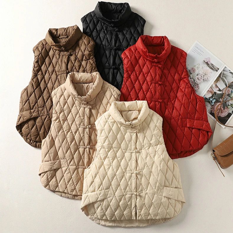 Rakuten - 中綿ベスト レディース 立ち襟 ノースリーブ キルティング ワークベスト アウトドア 冬服 中国風 チャイナ風 きれいめ 中綿ベスト 春秋冬