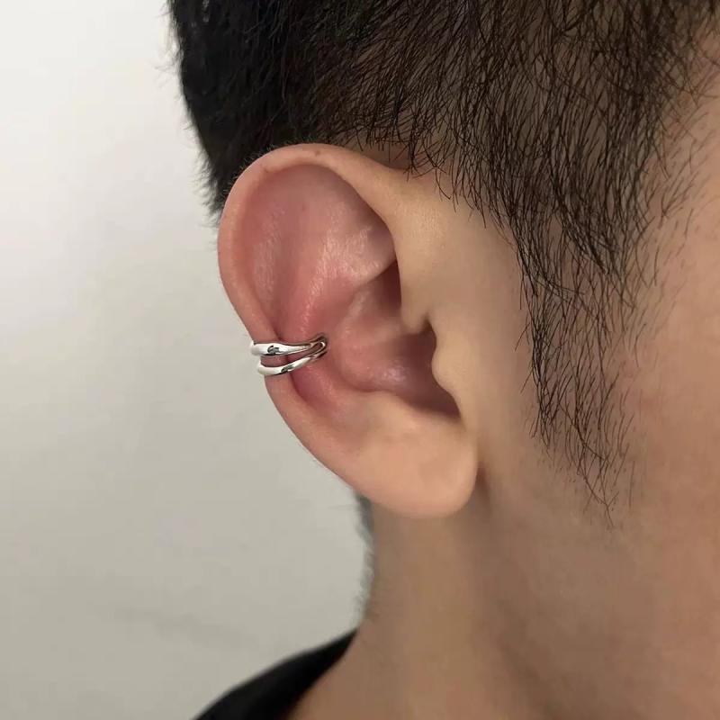 樂天商城 - メンズ イヤークリップ 二層 シンプル 高級感 デザイン 万能 ファッション 耳骨 アクセサリー ワイルド スタイル ニッチ クール 個性的 日常使い コーディネート