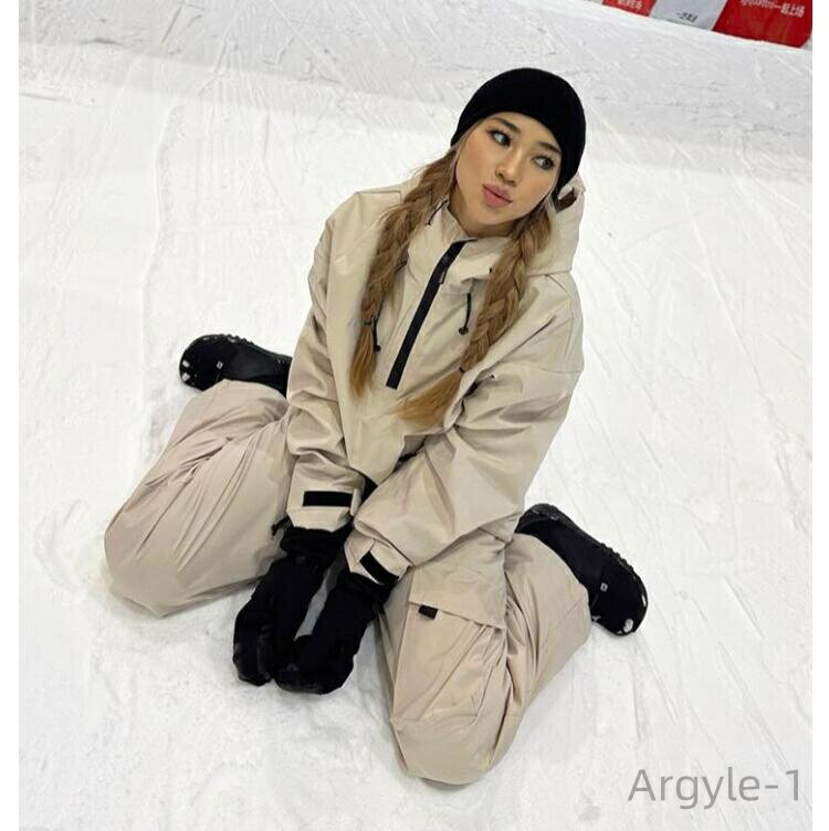 【送料無料】2点セット上着パンツ レディーススノボウェア スキーウェア スノーボードウェア 雪服 スキーウェア