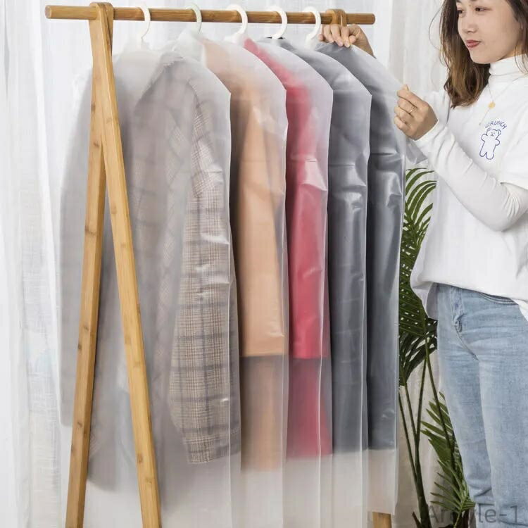 アーガイルの【送料無料】ダニよけ 洋服カバー 防塵 防湿 スーツ 防虫カバー 防カビ 衣装カバー ハンガーカバー クローゼット 服カバー｜アングル2