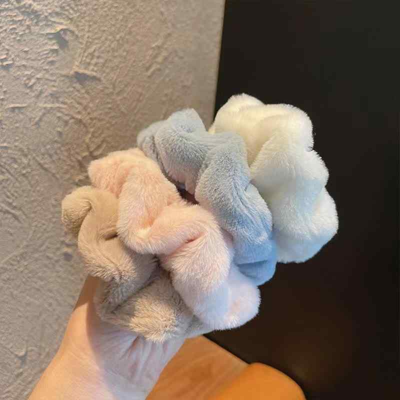 乐天商城 - ヘアゴム 秋冬 兎毛 ふわふわ スクランチー マカロンカラー ヘアバンド かわいい リボン結び ヘアタイ 柔らか素材 暖か 日常使い ヘアアレンジ アクセサリー パステル系