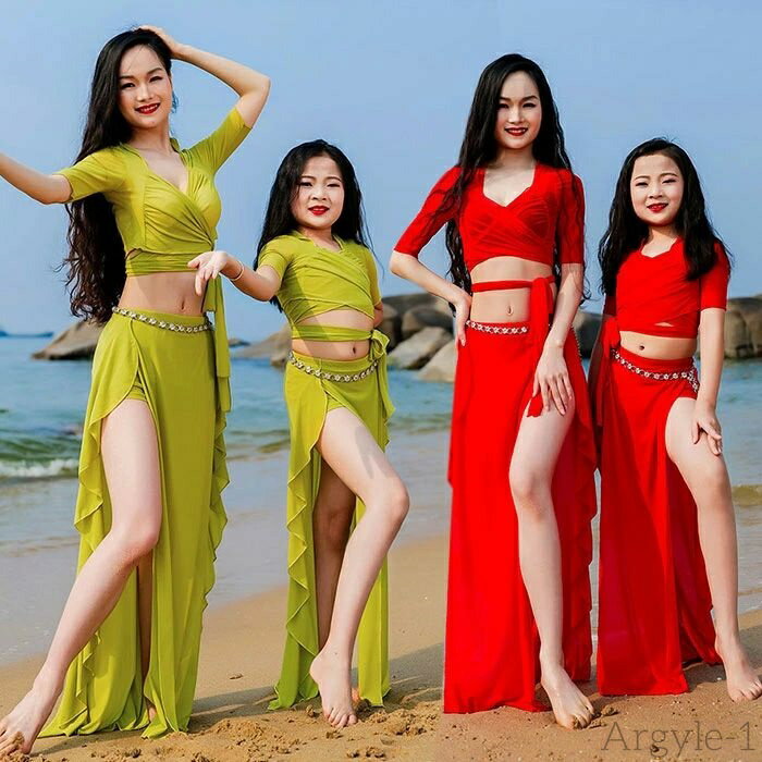 【送料無料】ベリーダンス衣装 無地 メッシュ おしゃれ ベリーダンス 衣装セット ロング丈 スカート Vネック 5分袖 トップス 可愛い ベリーダンス 衣装 ス...