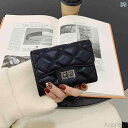 【送料無料】財布 二つ折り レディース ウォレット 小銭入れ コンパクト キルティング カードホルダー おしゃれ ブラック