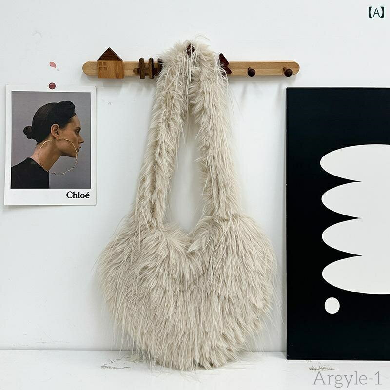 【送料無料】レディース バッグ 普段使い トレンディ レディー スピーチ ハート ビーチ ウール ファー ハート型 かわいい クロス ボディバッグ ショルダー